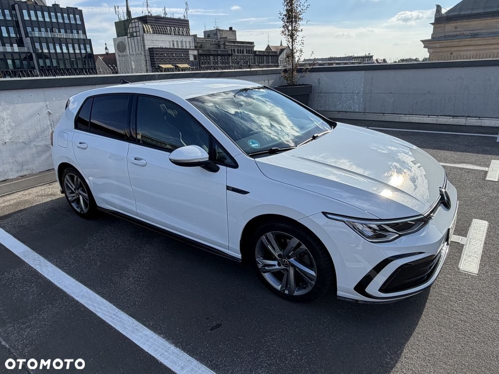 Volkswagen Golf - 2
