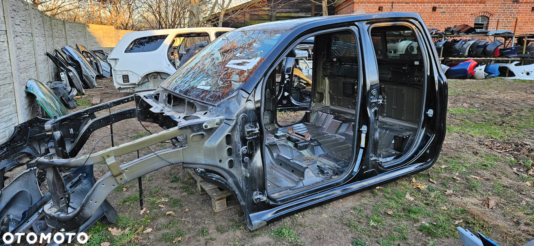 RAM 1500 V 5 2019- Big Horn KRÓTKI KRÓTKIE DRZWI QUAD CAB 1,5 Kabina Szkielet Buda Karoseria Ćwiartka Dach Próg Podłużnica Fartuch Ściana grodziowa   KOLOE PXJ stan idealny - 12