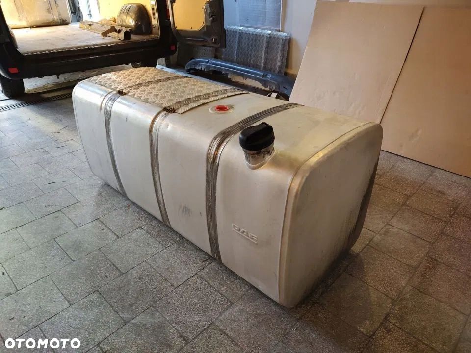 ZBIORNIK PALIWA DAF XF CF 725 LITRÓW OE 1949974 - 1