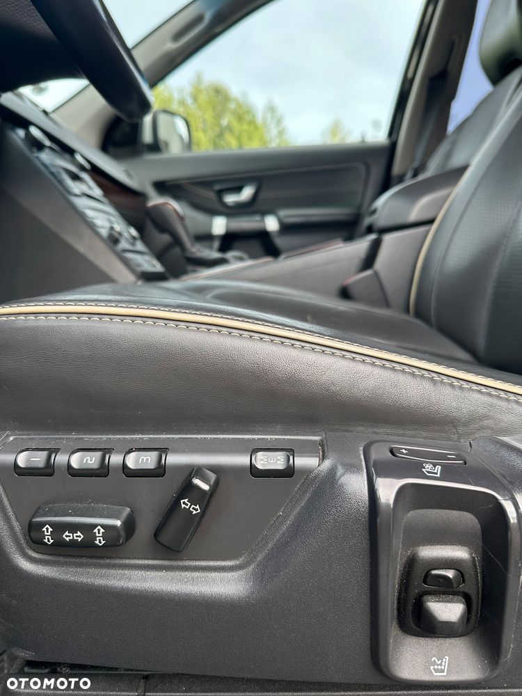 Volvo XC 90 D5 AWD Executive - 13
