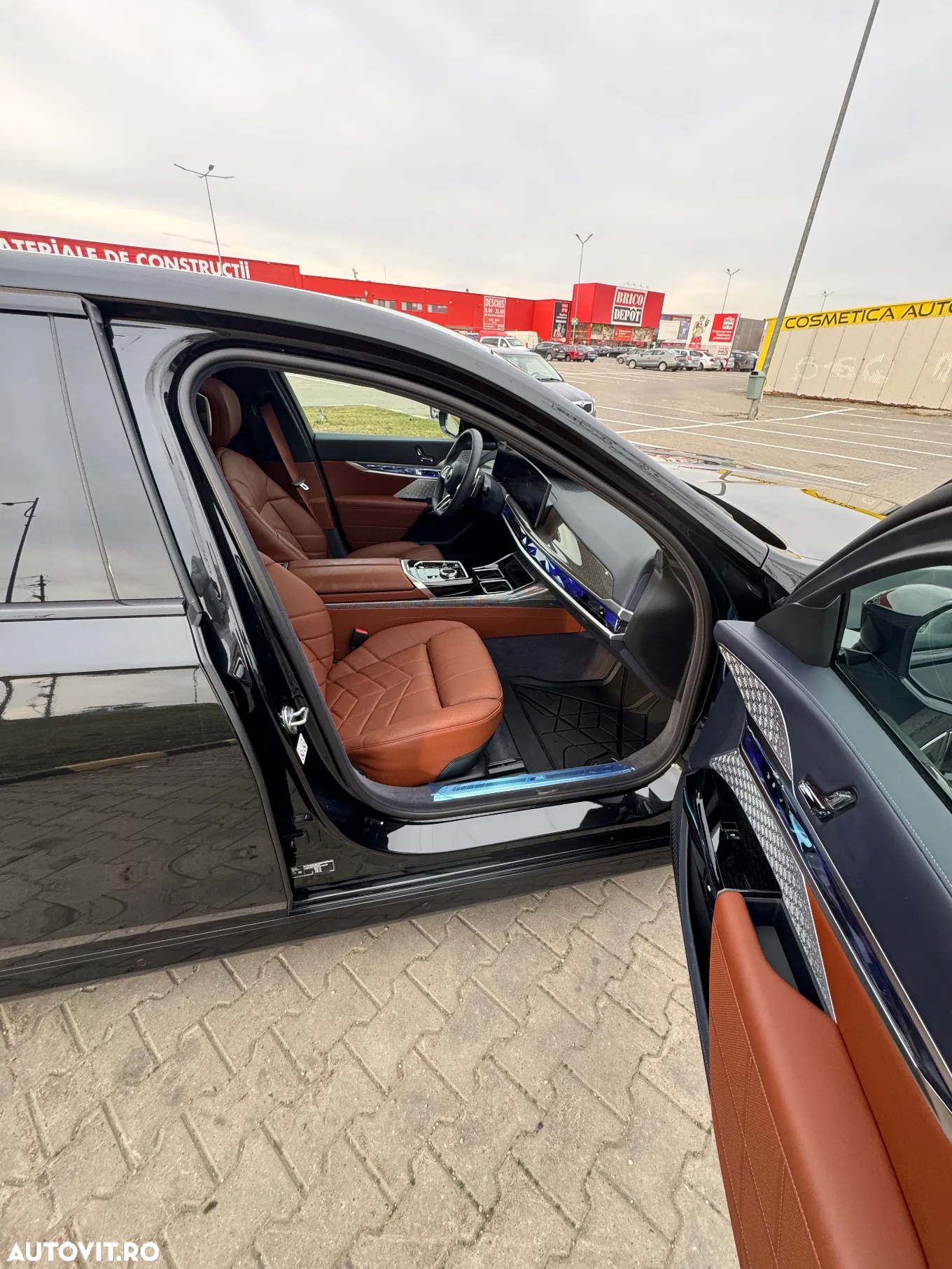 BMW Seria 7 740d xDrive MHEV - 21