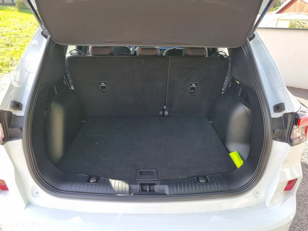 Ford Kuga 1.5 EcoBlue ST-LINE - 23