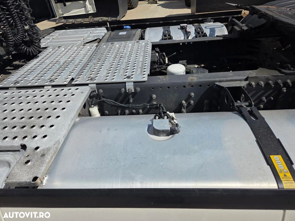 Volvo FH 500, 2022, 543.610km, rulata in GERMANIA, 2 paturi, Aeropachet spoilere cabina, spoilere sasiu, 2 rezervoare, Frigider, Aer conditionat STATIONARE, CIV, anv Michelin 70% ok, Automata, Navigatie, posibilitate leasing-PROMOTIE 53.900 EUR+Tva - 15