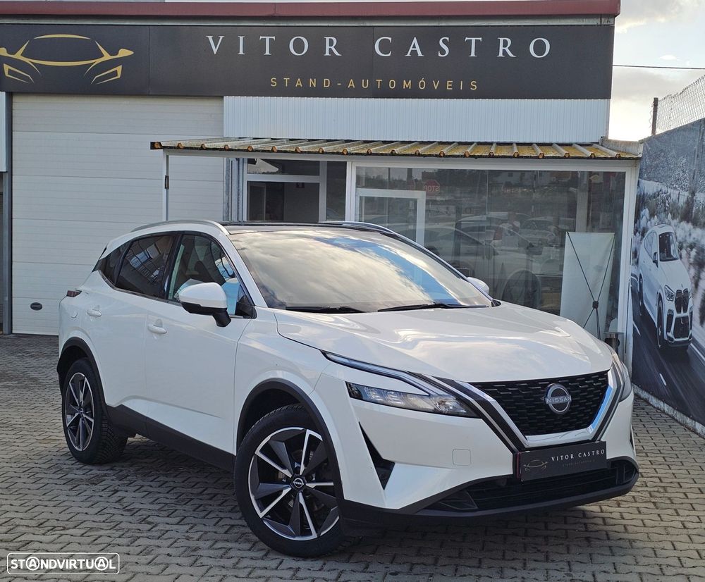 Nissan Qashqai 1.3 DIG-T N-Connecta LED - 1