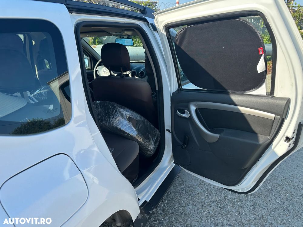 Dacia Duster 1.5 dCi 4x4 Ambiance - 8