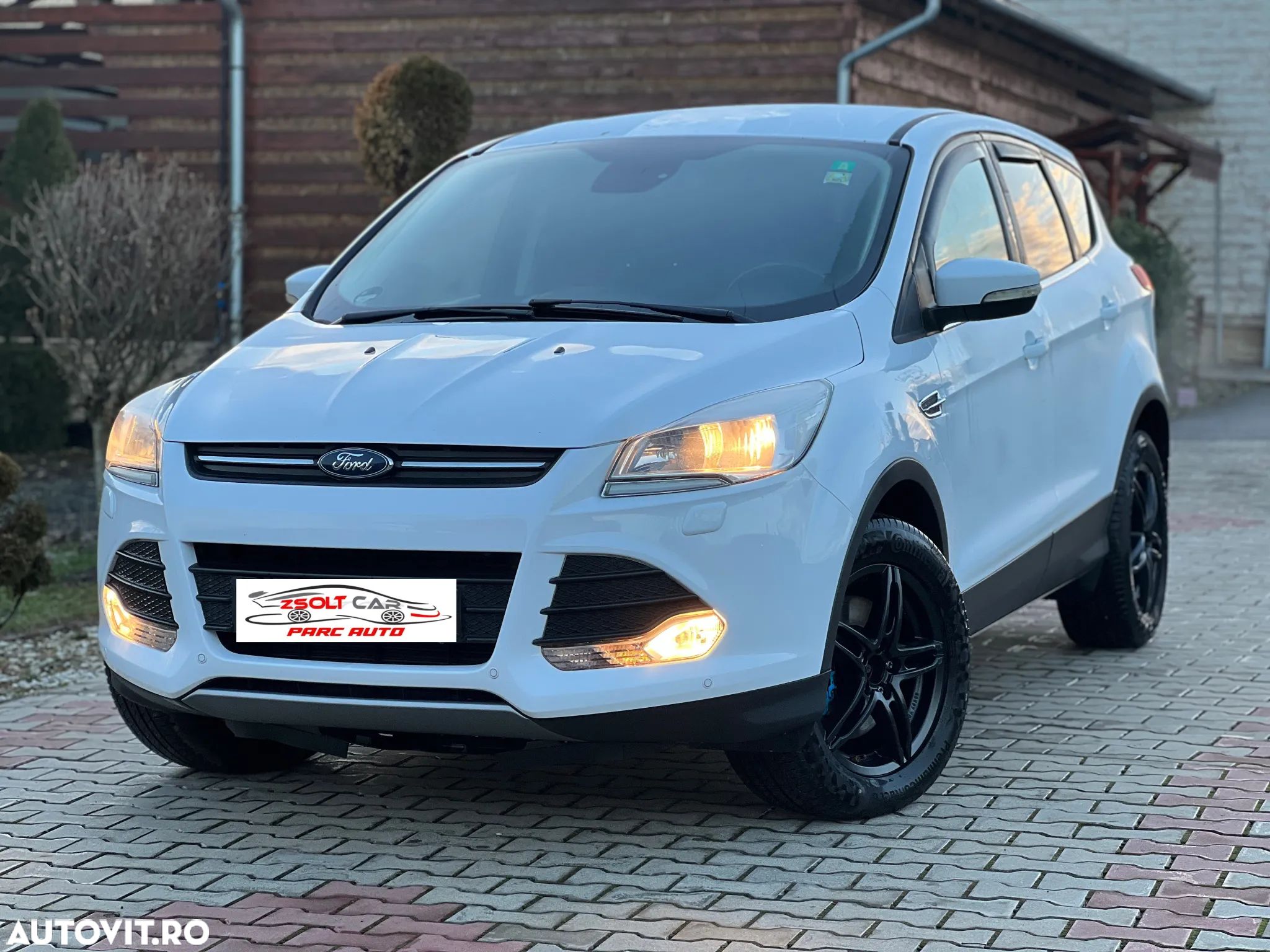 Ford Kuga 2.0 TDCi 2WD ST-Line - 1