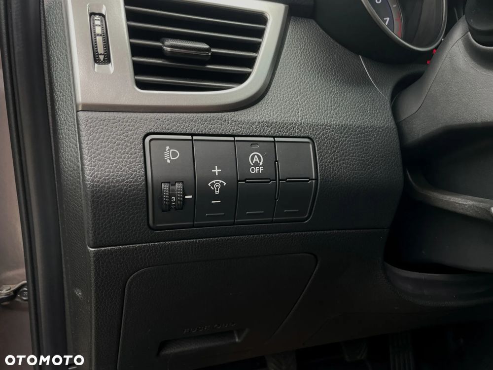 Hyundai i30 1.6 Style - 28