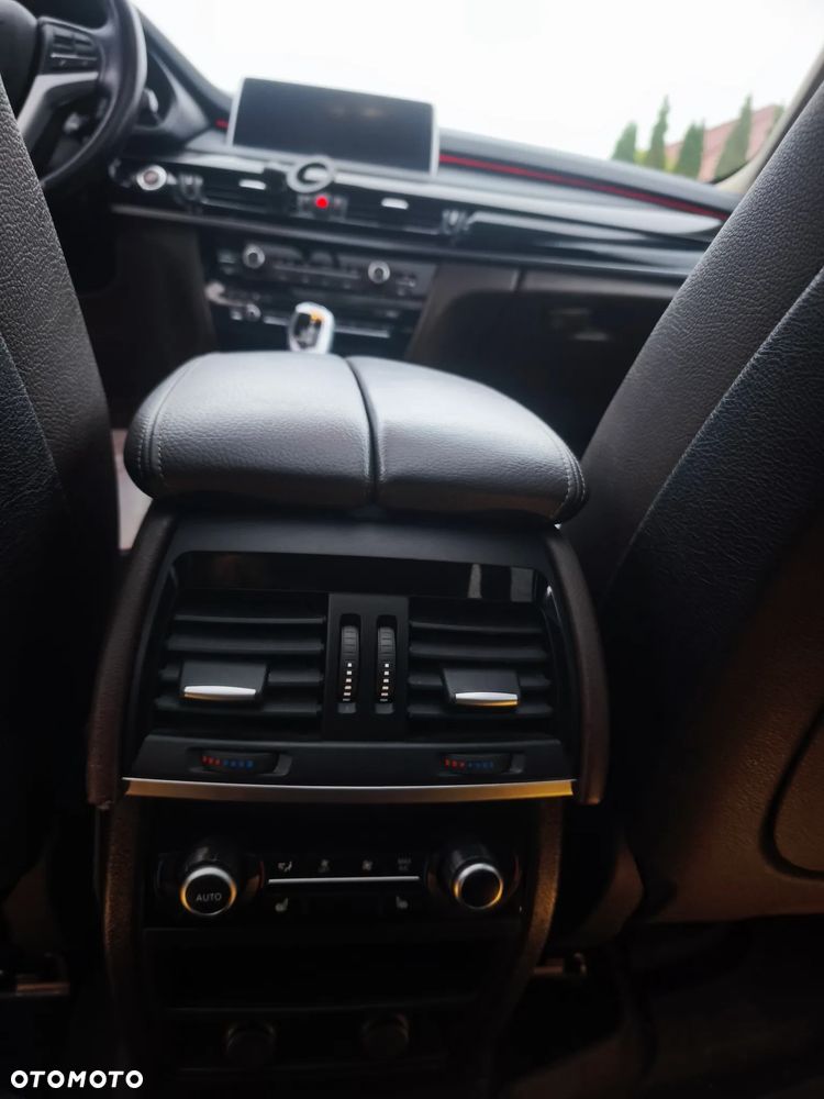 BMW X5 xDrive35i - 6