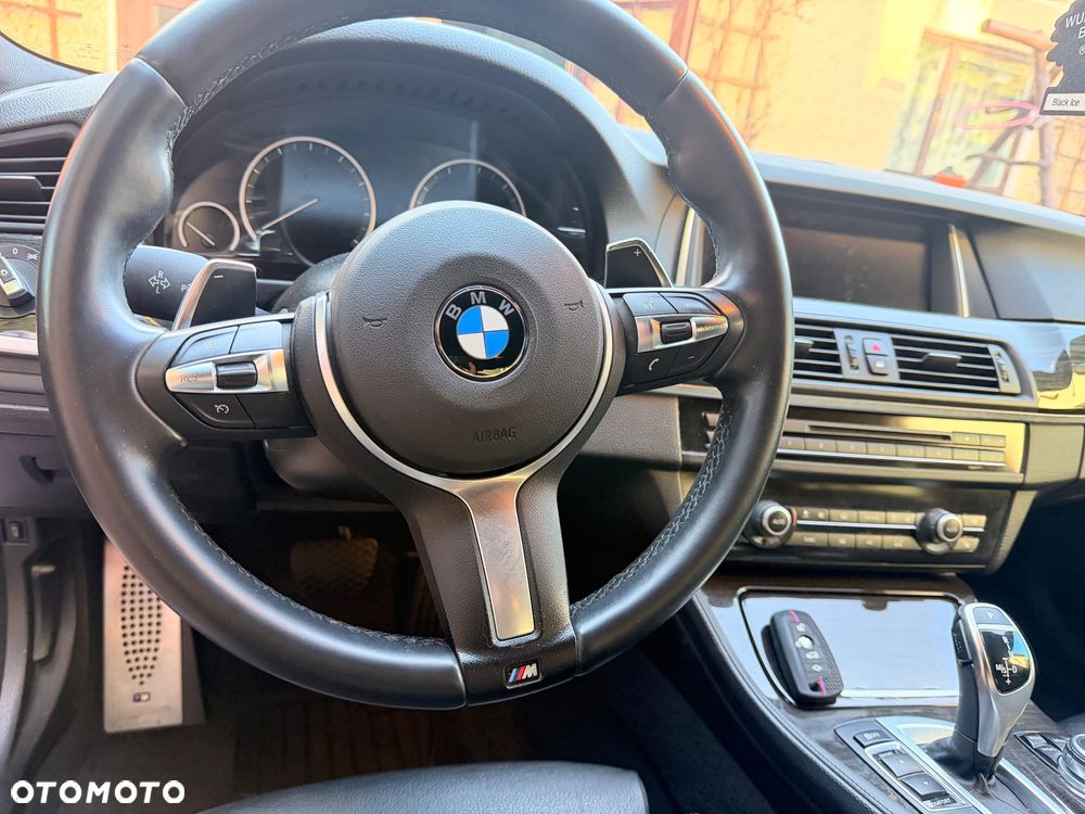 BMW Seria 5 535i Sport-Aut - 13