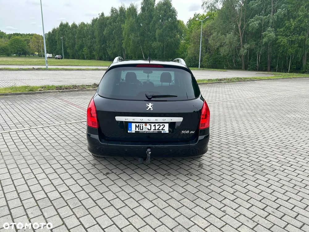 Peugeot 308 - 4