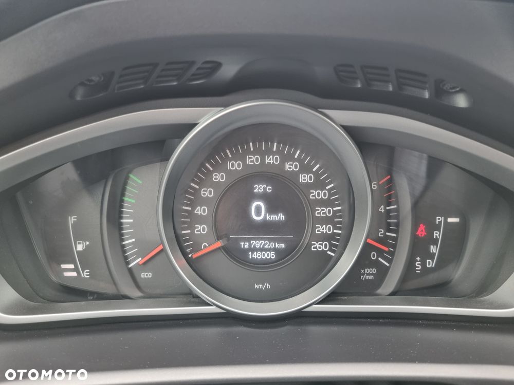 Volvo V40 D2 Geartronic Kinetic - 19