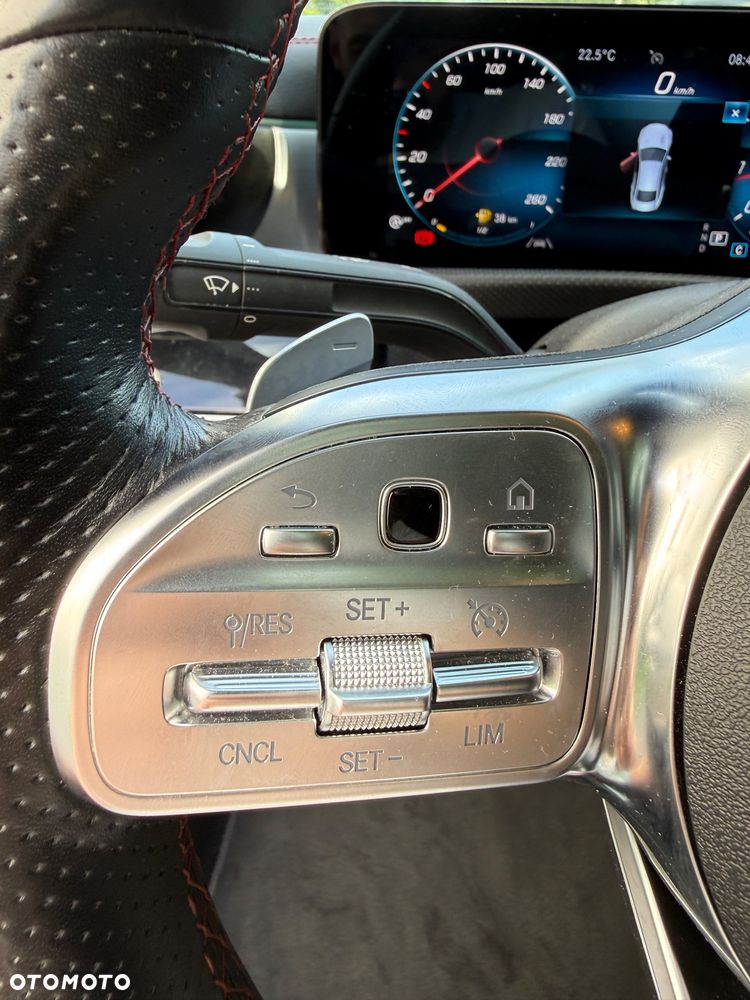 Mercedes-Benz CLA 200 AMG Line 7G-DCT - 16