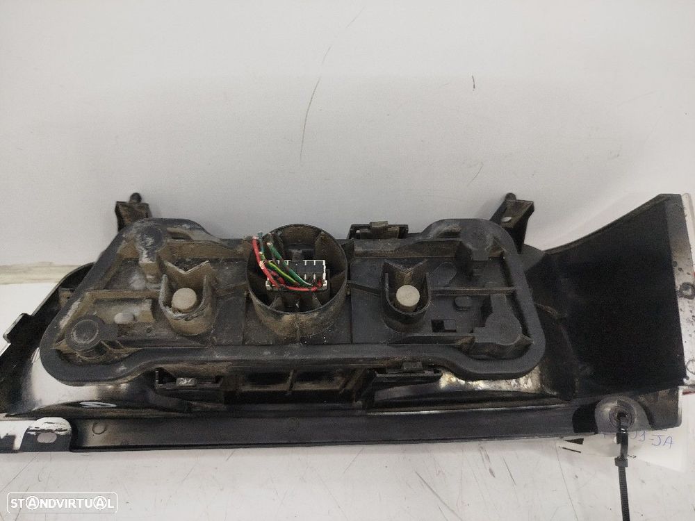 Farolim Stop Dto Suzuki Swift Ii Hatchback (Ea, Ma) - 4