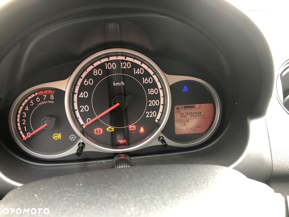 Mazda 2 1.3 Exclusive + - 9
