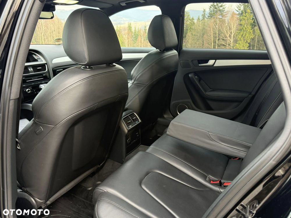 Audi A4 Avant 2.0 TDI DPF multitronic S line Sportpaket - 37