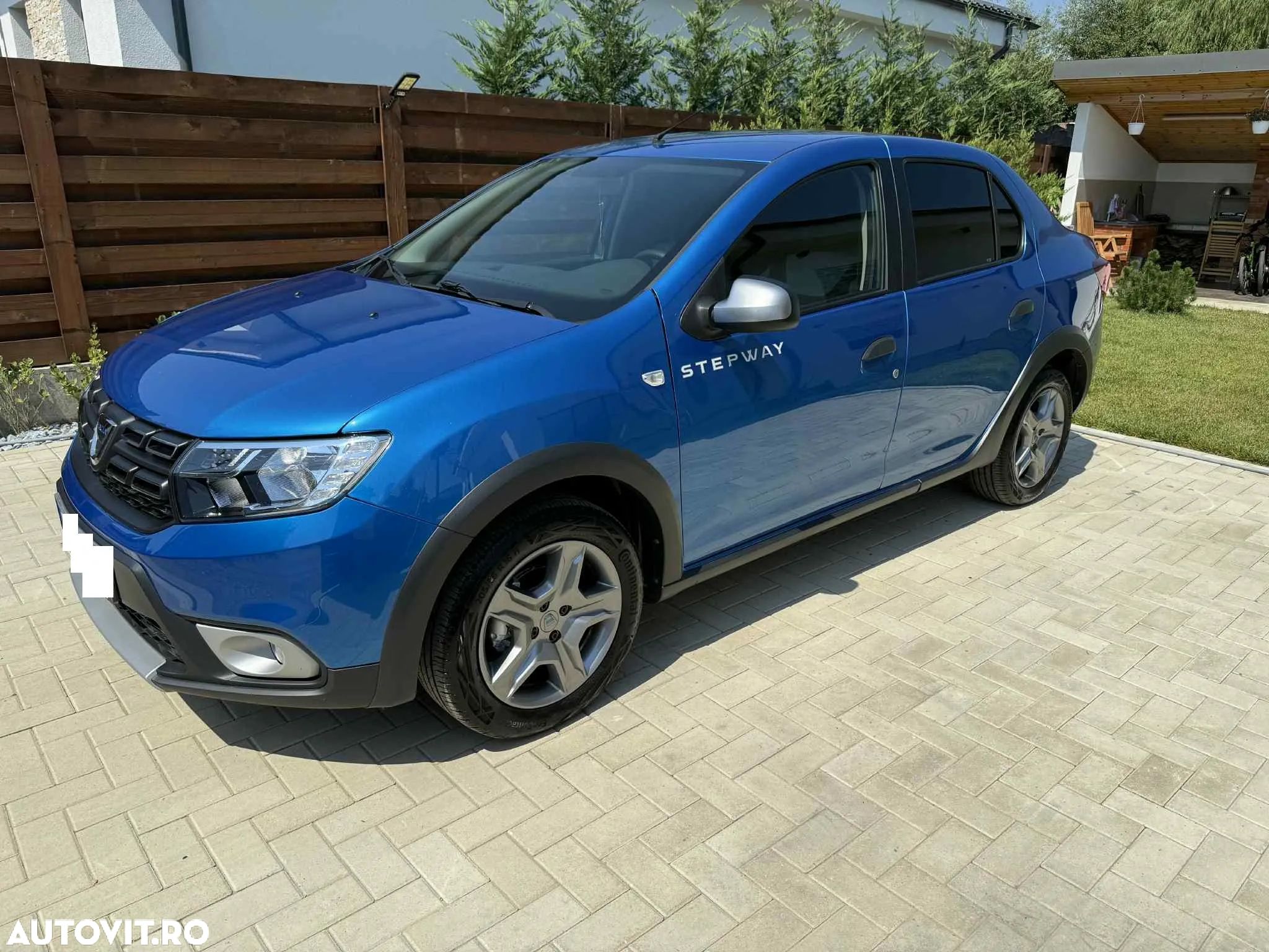 Dacia Logan Stepway 0.9 TCe - 1