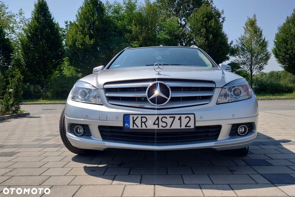 Mercedes-Benz C-Class 2009 photo 3