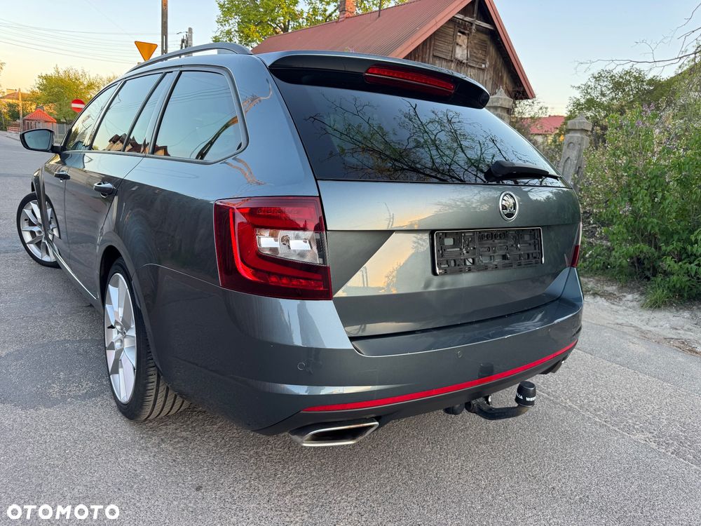 Skoda Octavia 2.0 TDI DSG RS - 5