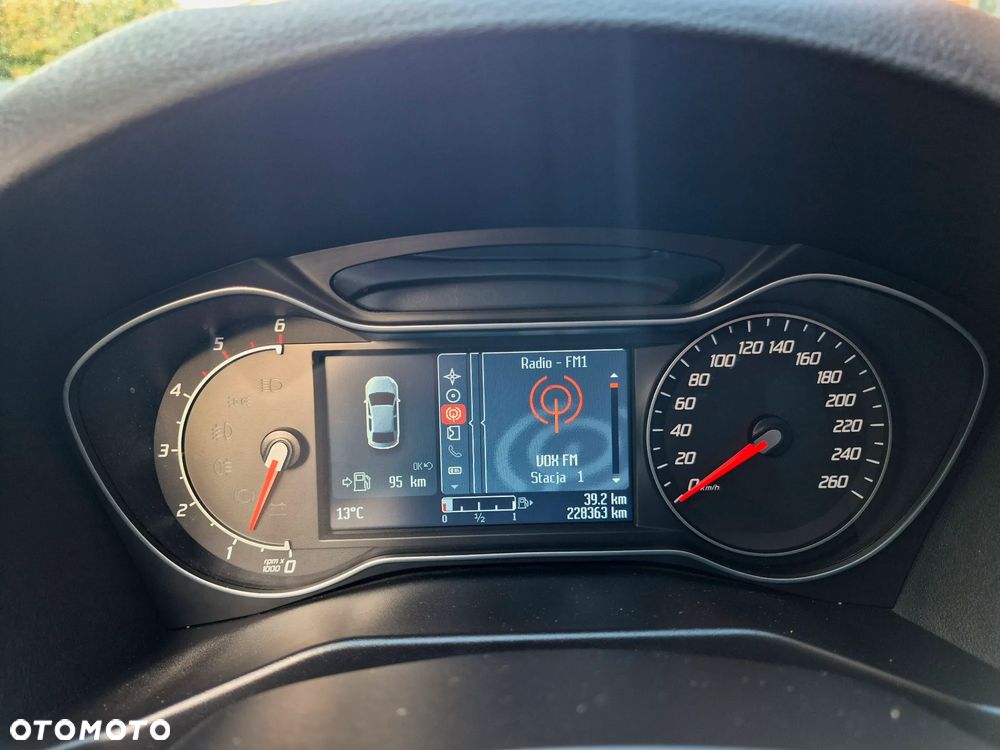 Ford Mondeo 2.0 TDCi Titanium - 15