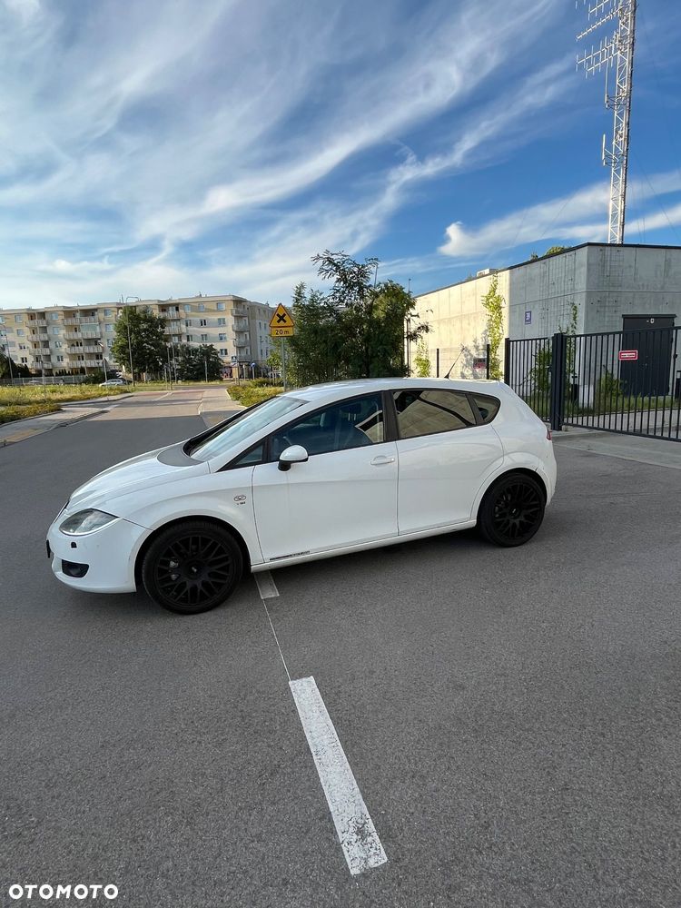 Seat Leon 1.8 TSI R edition - 4