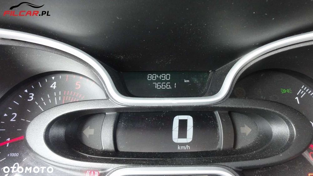 Nissan NV300 - 13