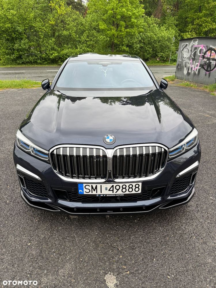 BMW Seria 7 745Le xDrive - 3