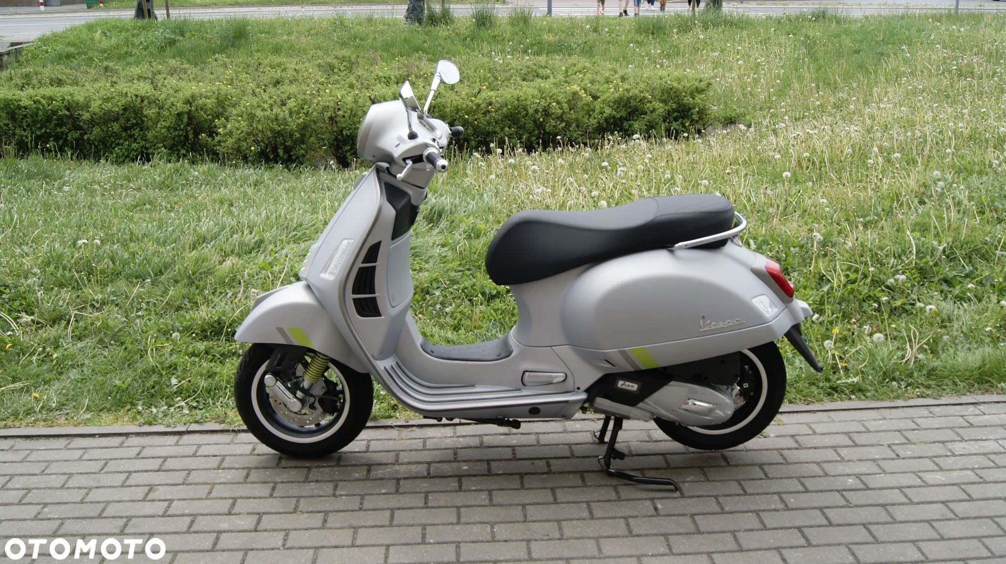 Vespa GTS - 1