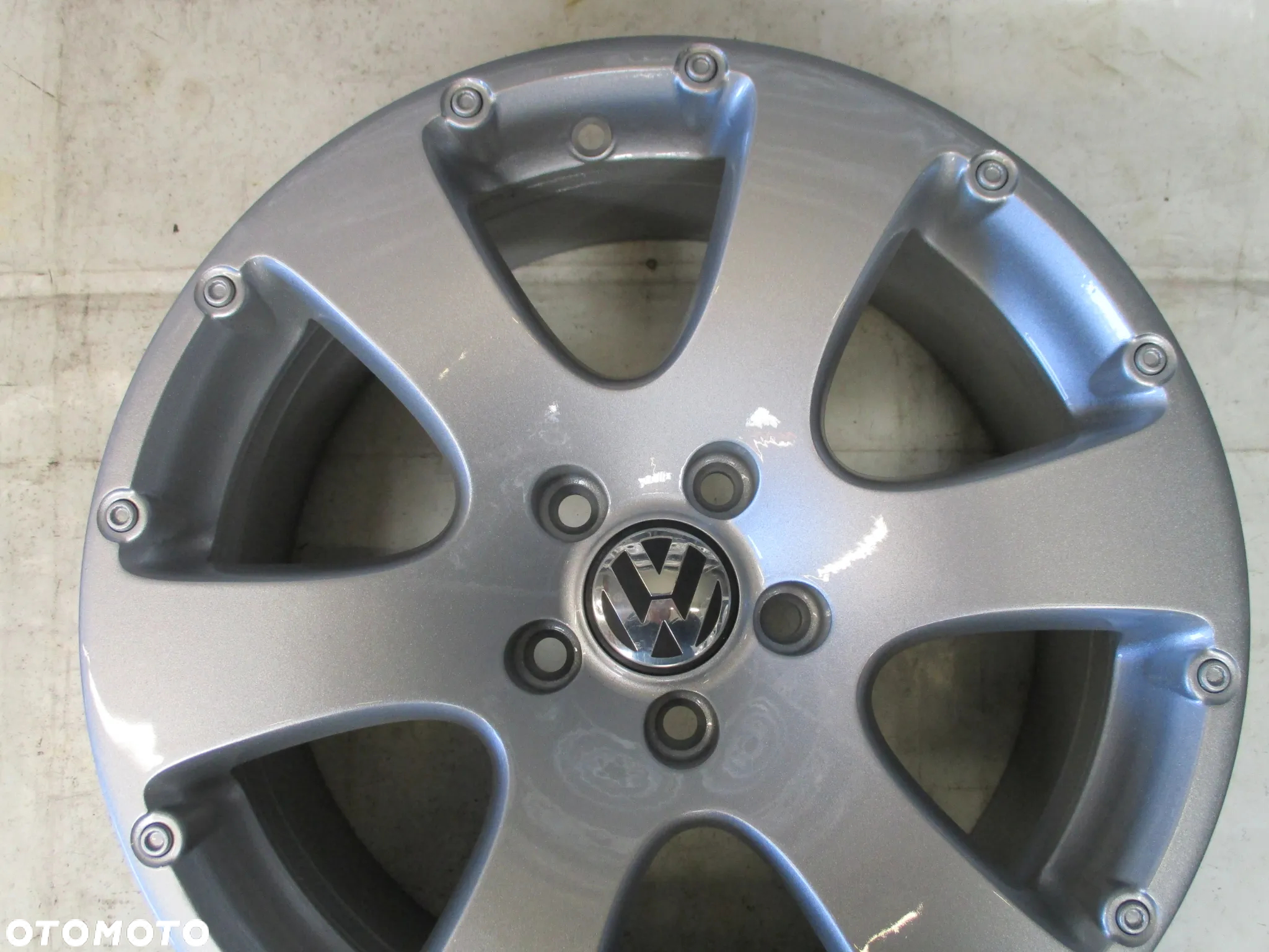 FELGI ALUMINIOWE 17 VW TOURAN GOLF JETTA CADDY SHARAN 6,5J ET42 8J ET37 - 8