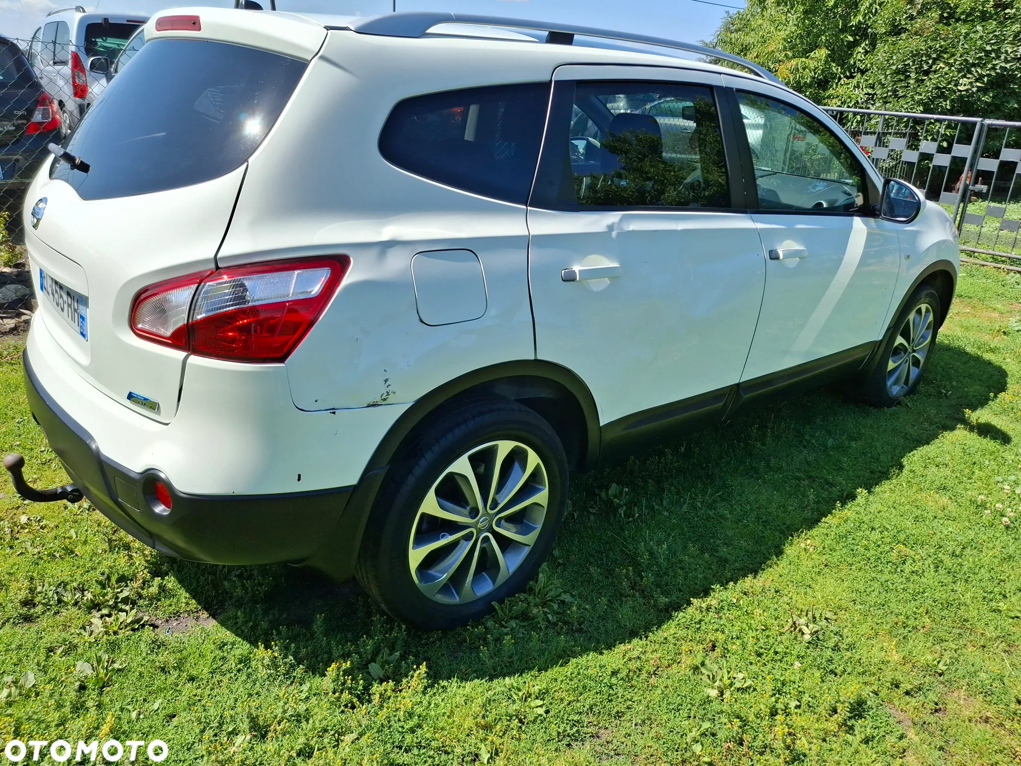 Nissan Qashqai+2 - 6