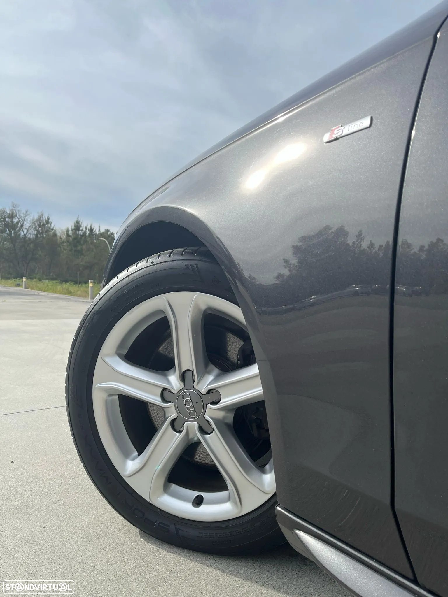 Audi A4 2.0 TDI Business Line S-line - 3