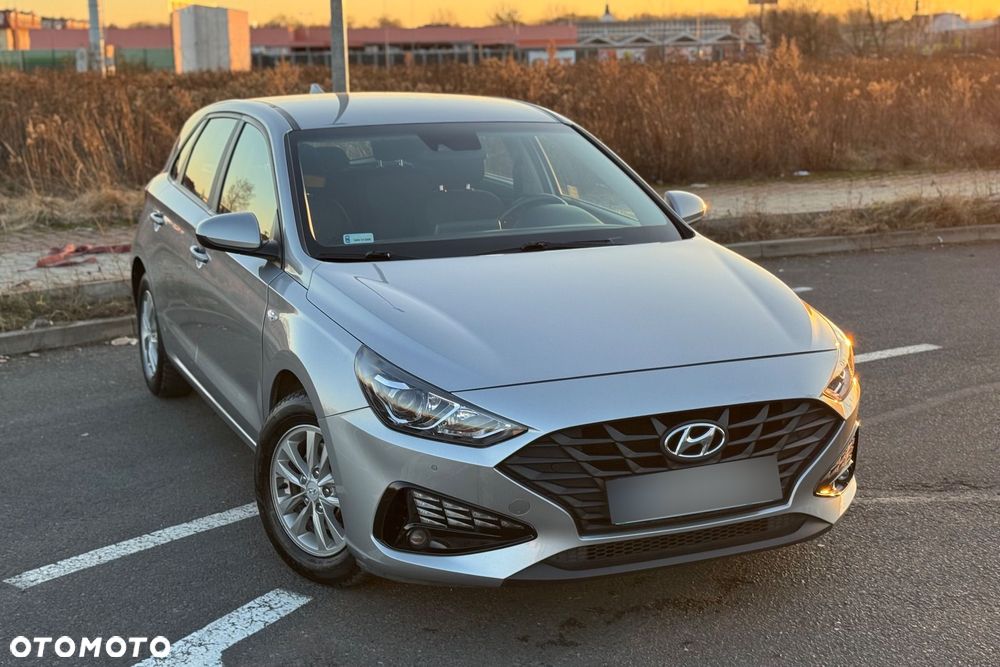 Hyundai i30 1.5 DPI Classic + - 3