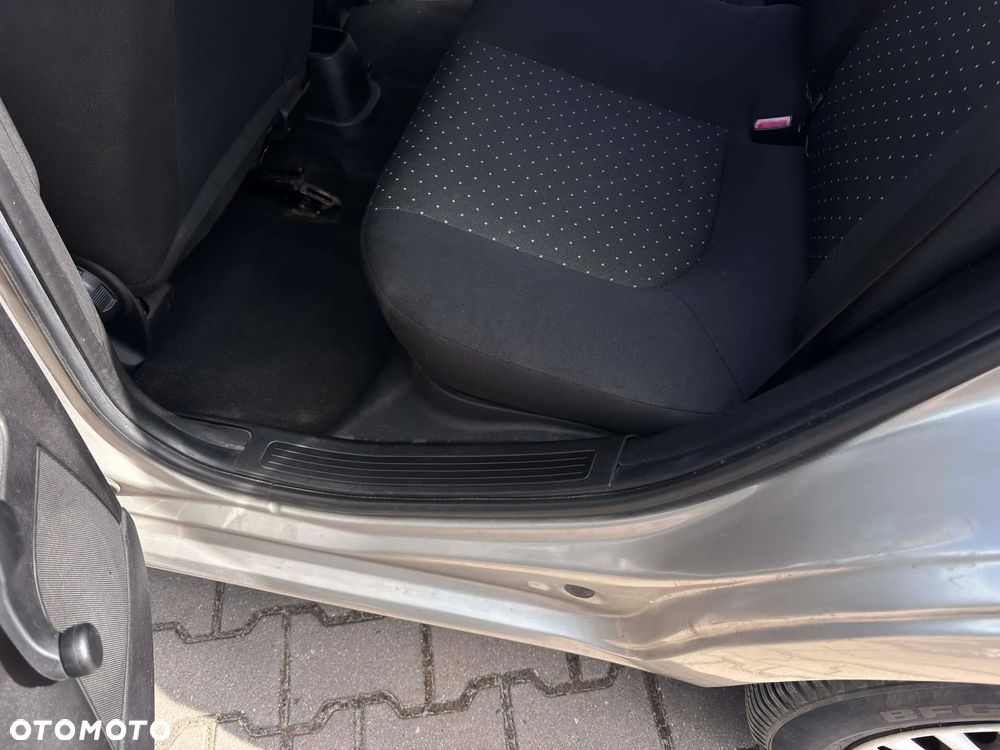 Fiat Grande Punto 1.4 8V Active - 28