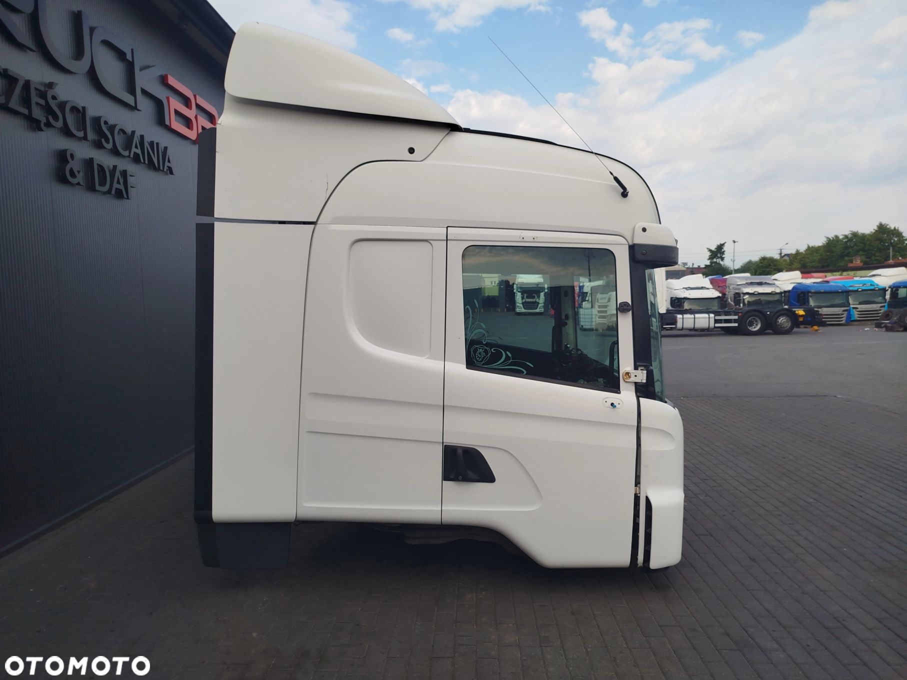 KABINA SCANIA R HPI CR 19 2009 R - 3