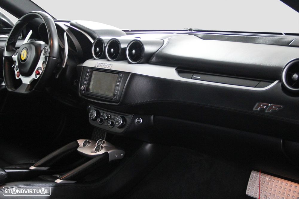 Ferrari FF Hele - 12