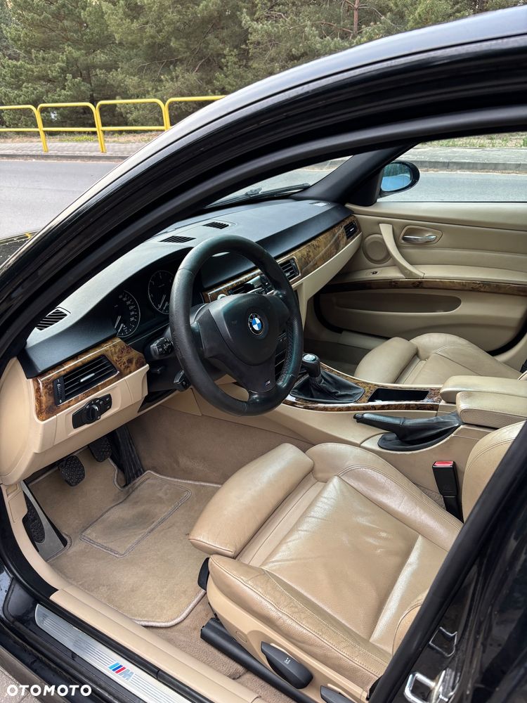 BMW Seria 3 320d - 9