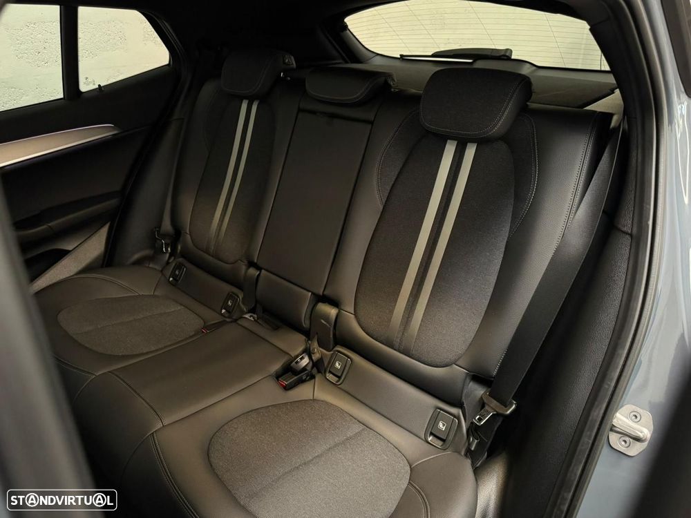 BMW X2 25 e xDrive Pack M - 44