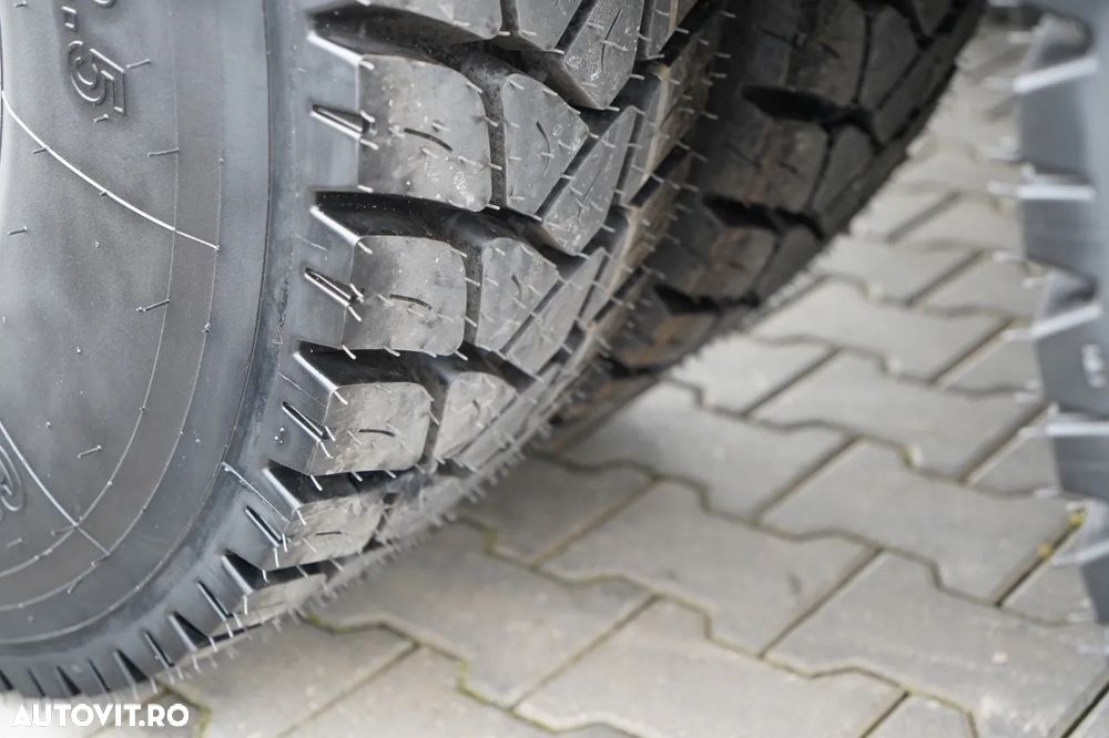 Scania P 410 / 8x4 / BASCULATOR SPATE / JANTE DIN ALIAJ / ANVELOPE 100% / MANUALĂ / - 24
