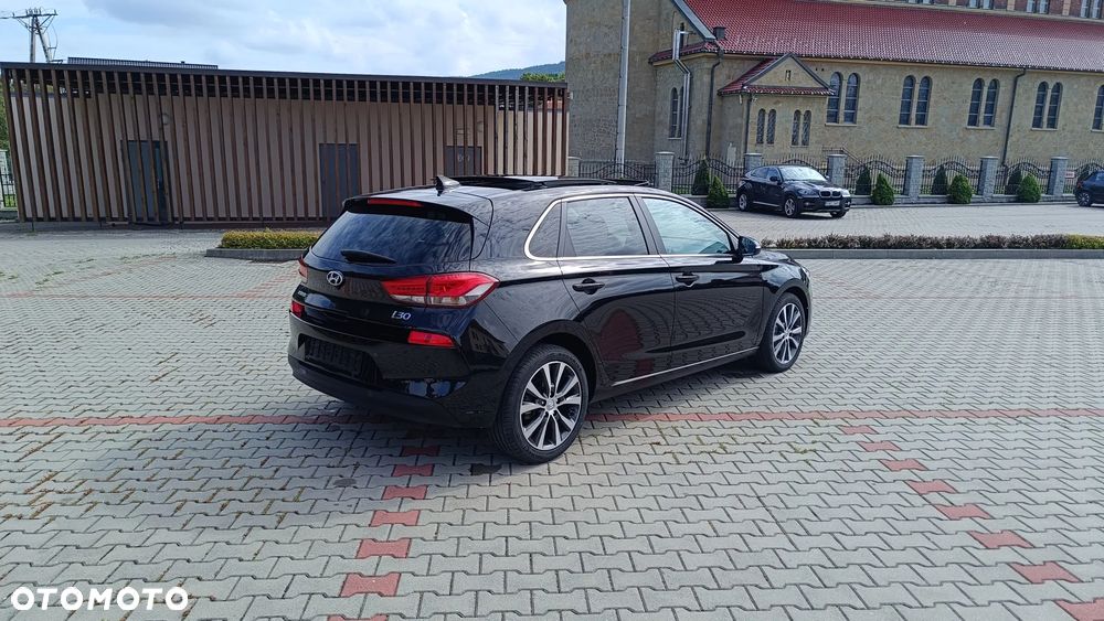 Hyundai i30 1.4 T-GDI Passion Plus - 8