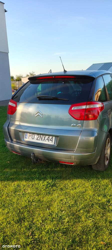 Citroën C4 Picasso 1.8i Impress - 4