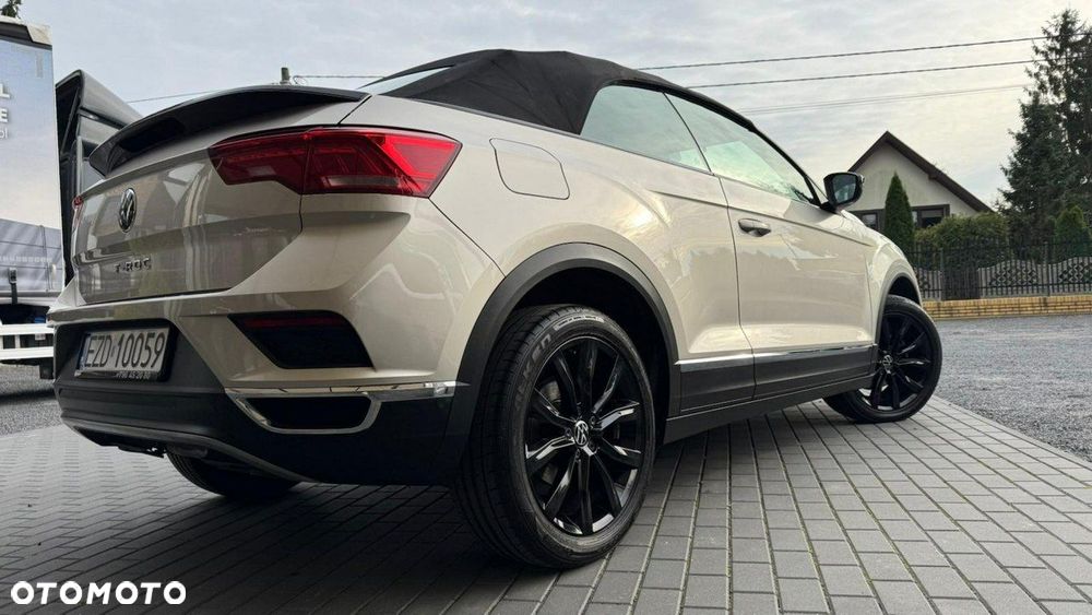 Volkswagen T-Roc - 18