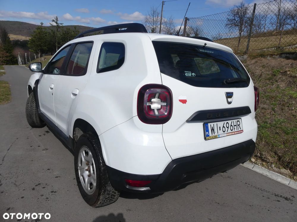 Dacia Duster 1.6 SCe Laureate S&S - 3