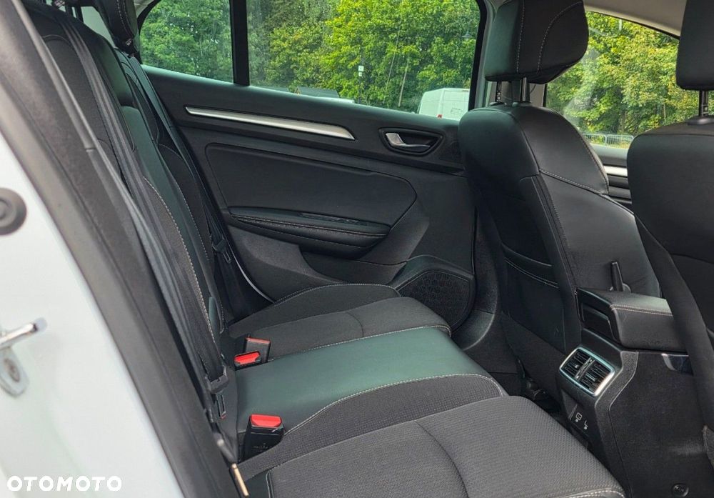 Renault Megane - 23