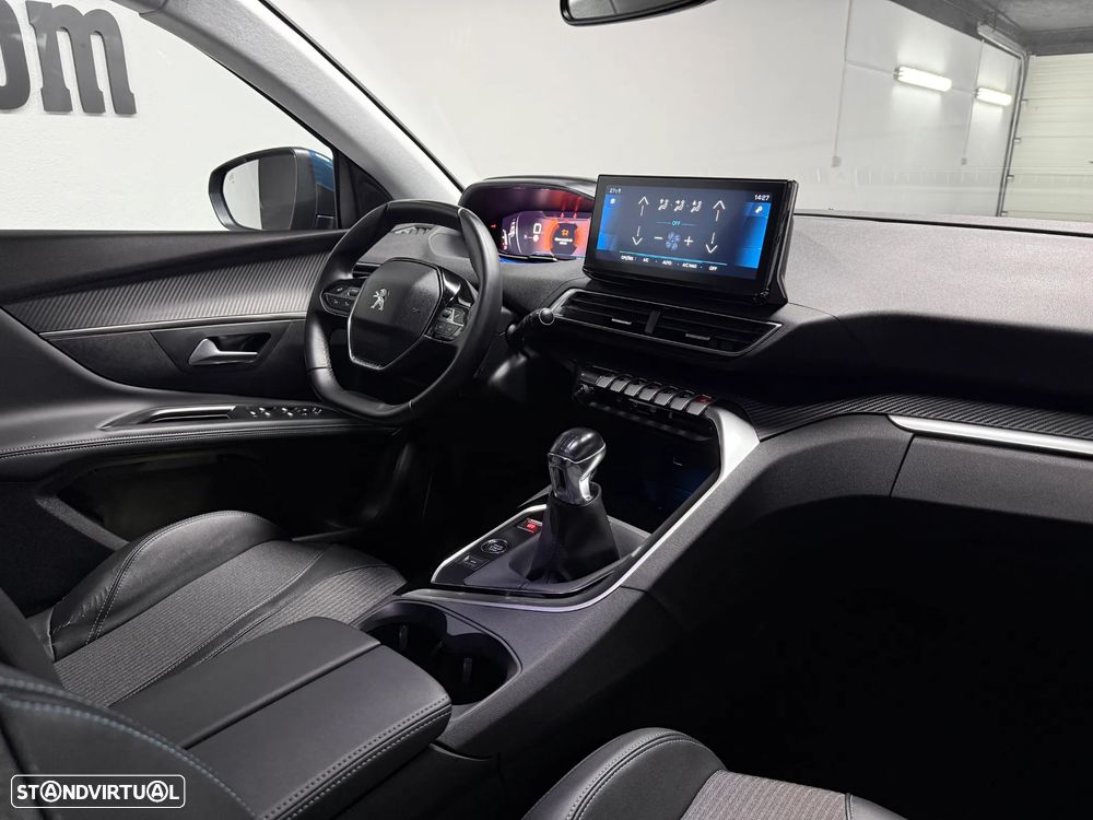 Peugeot 5008 1.2 PureTech Allure - 28