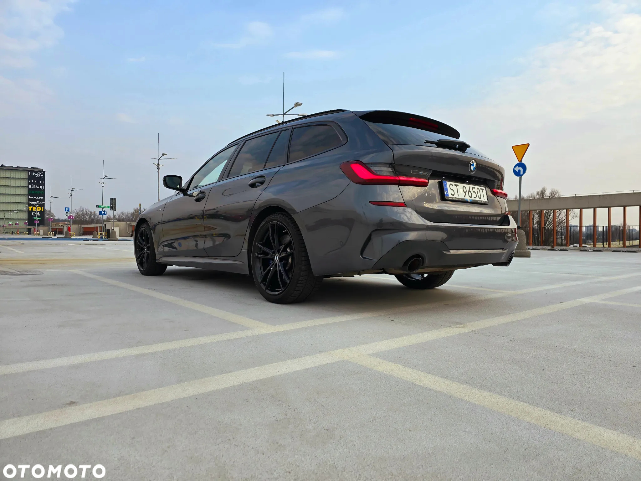 BMW Seria 3 330i xDrive M Sport sport - 19