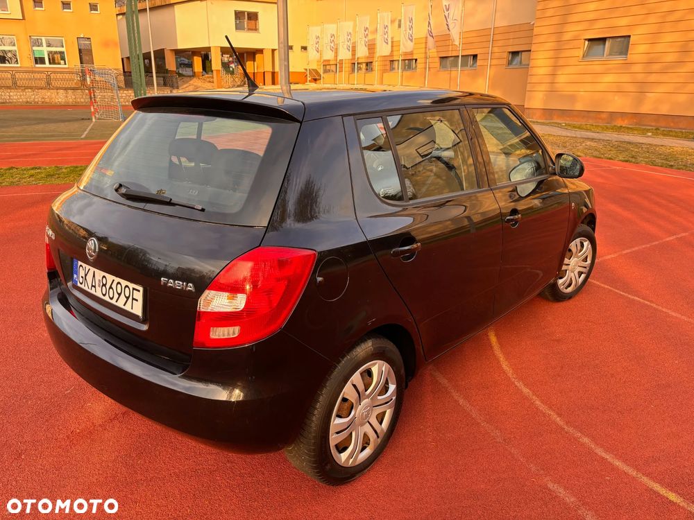 Skoda Fabia 1.4 16V Ambition - 5