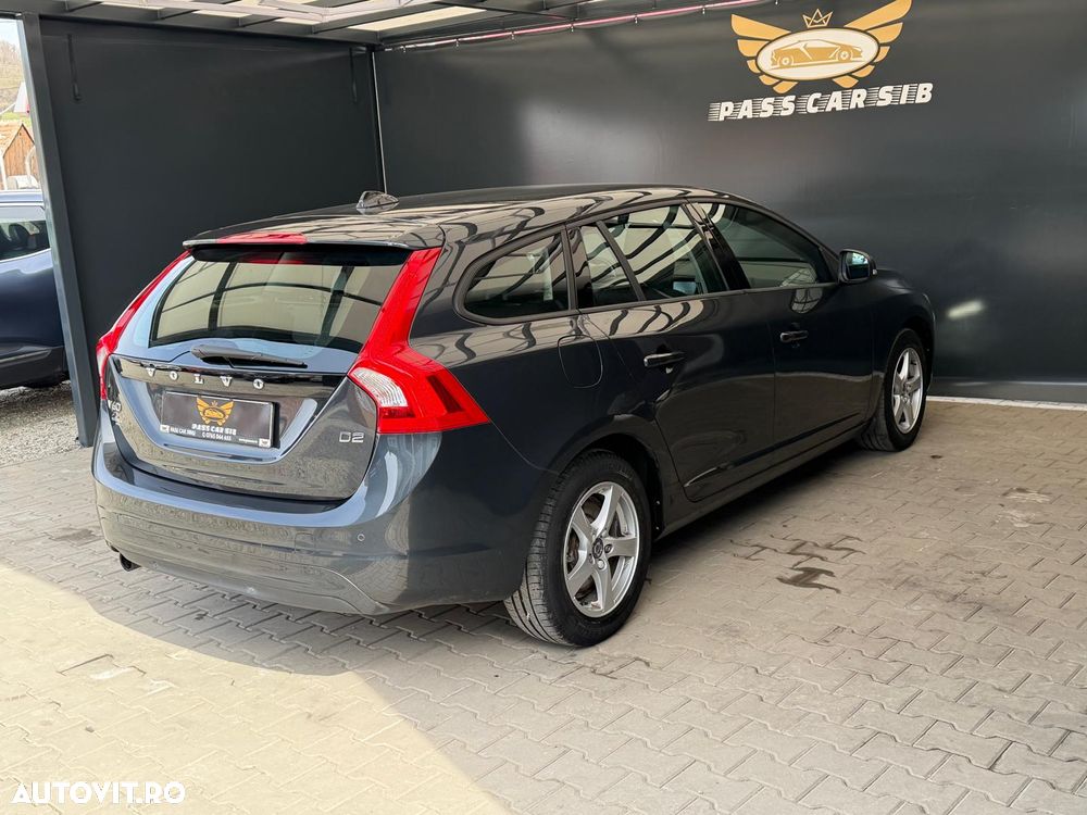 Volvo V60 D2 DRIVe Kinetic - 8