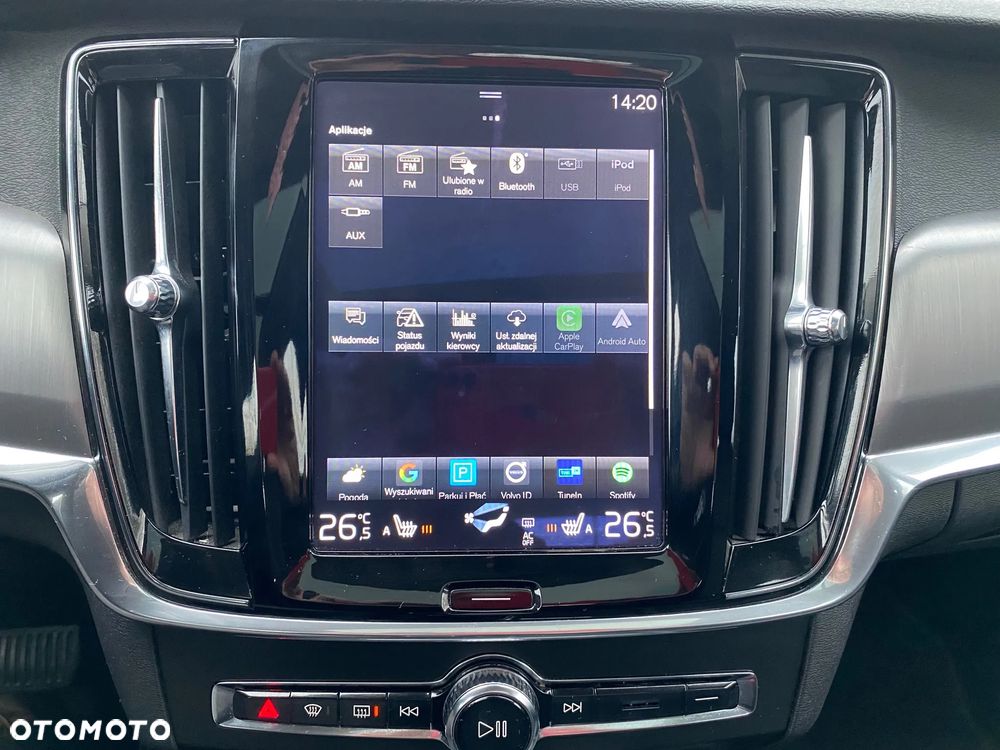 Volvo V90 D4 Momentum - 39