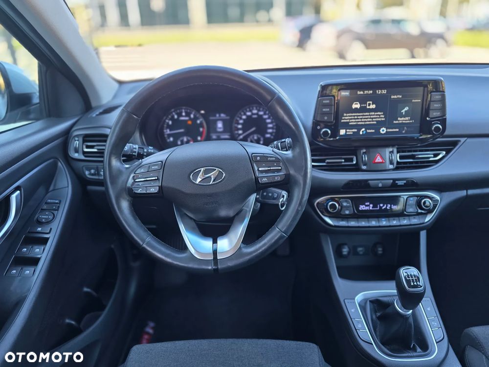 Hyundai i30 1.5 DPI Comfort - 37