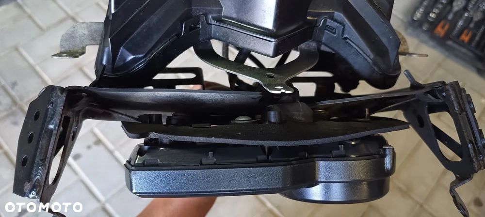 YAMAHA XJ6 REFLEKTOR LAMPA LICZNIK ZEGARY STELAŻ WYPEŁNIENIE OWIEWKA - 13