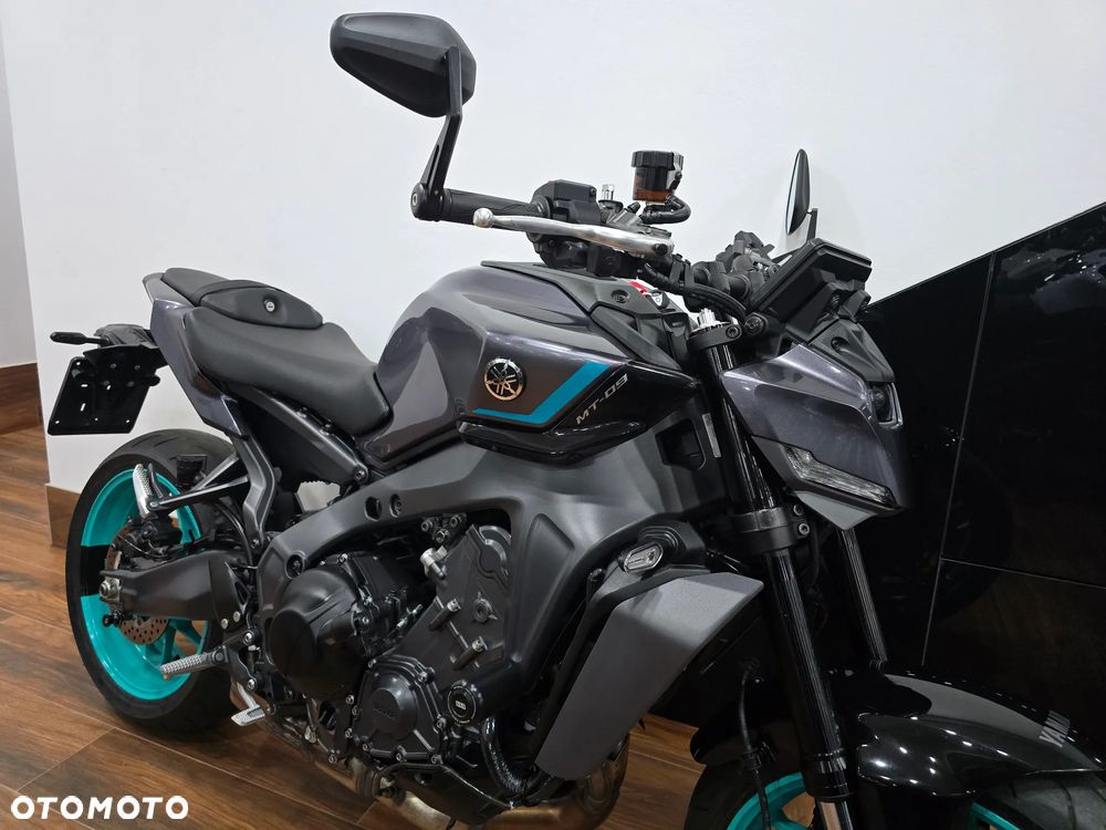 Yamaha MT - 9